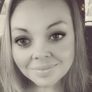 Meet your Posher, Alicia